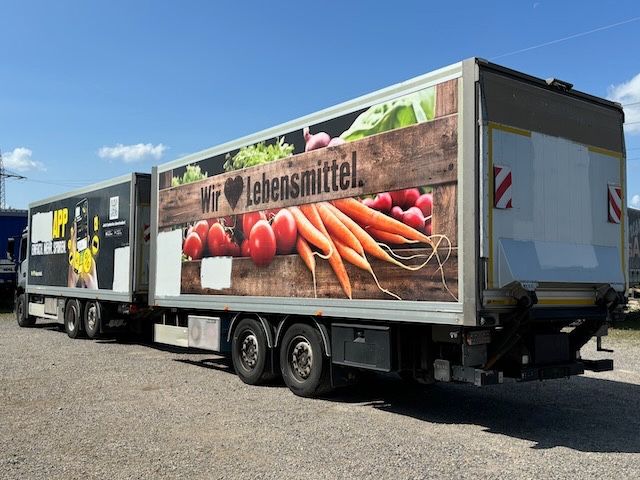 Fahrzeugabbildung Mercedes-Benz Antos 2540 LL Kühlwagen + Wüllhorst Anh.