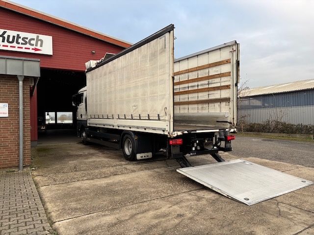 Fahrzeugabbildung MAN TGX 18.400 BL Pritsche/Lbw. 2t, Edscha, AHK