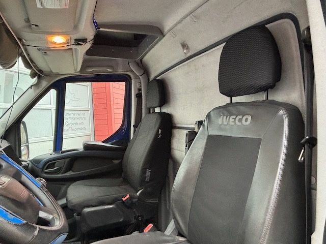 Fahrzeugabbildung Iveco 35-180 Pritsche/Plane luftgefedert, Topsleeper