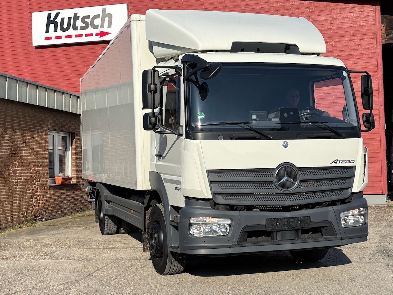 Fahrzeugabbildung Mercedes-Benz 1524L Atego Koffer/Lbw. Klima, Standheizung